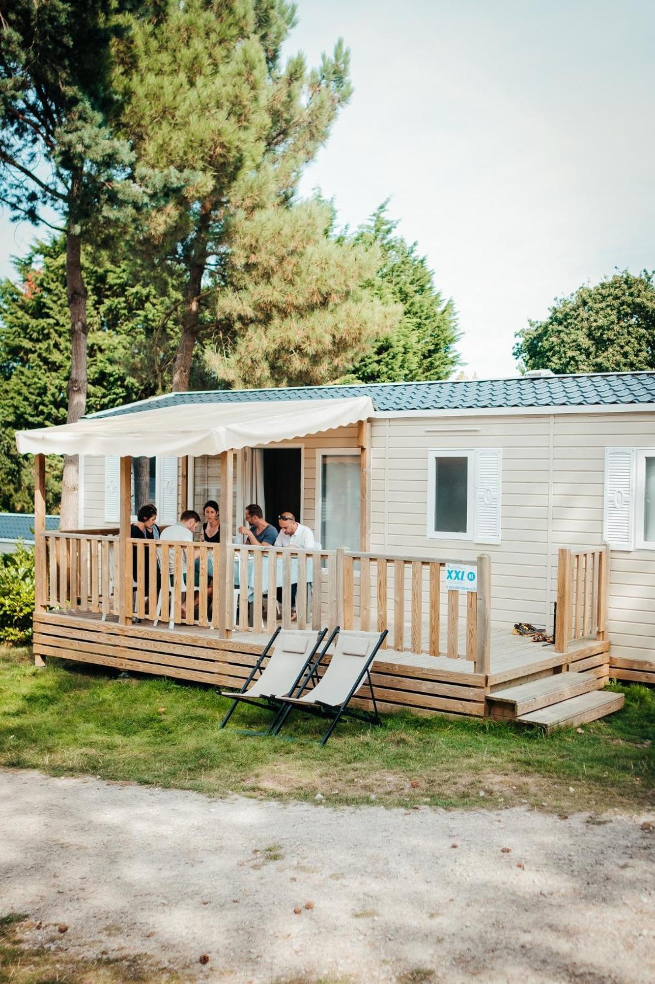 Mobil Home Xxl 4 Chambres - Camping Le Viaduc Millau Eksteriør billede